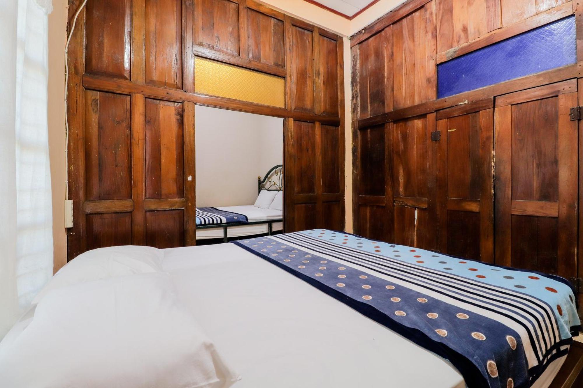 Nurudin House Leilighet Magelang Eksteriør bilde