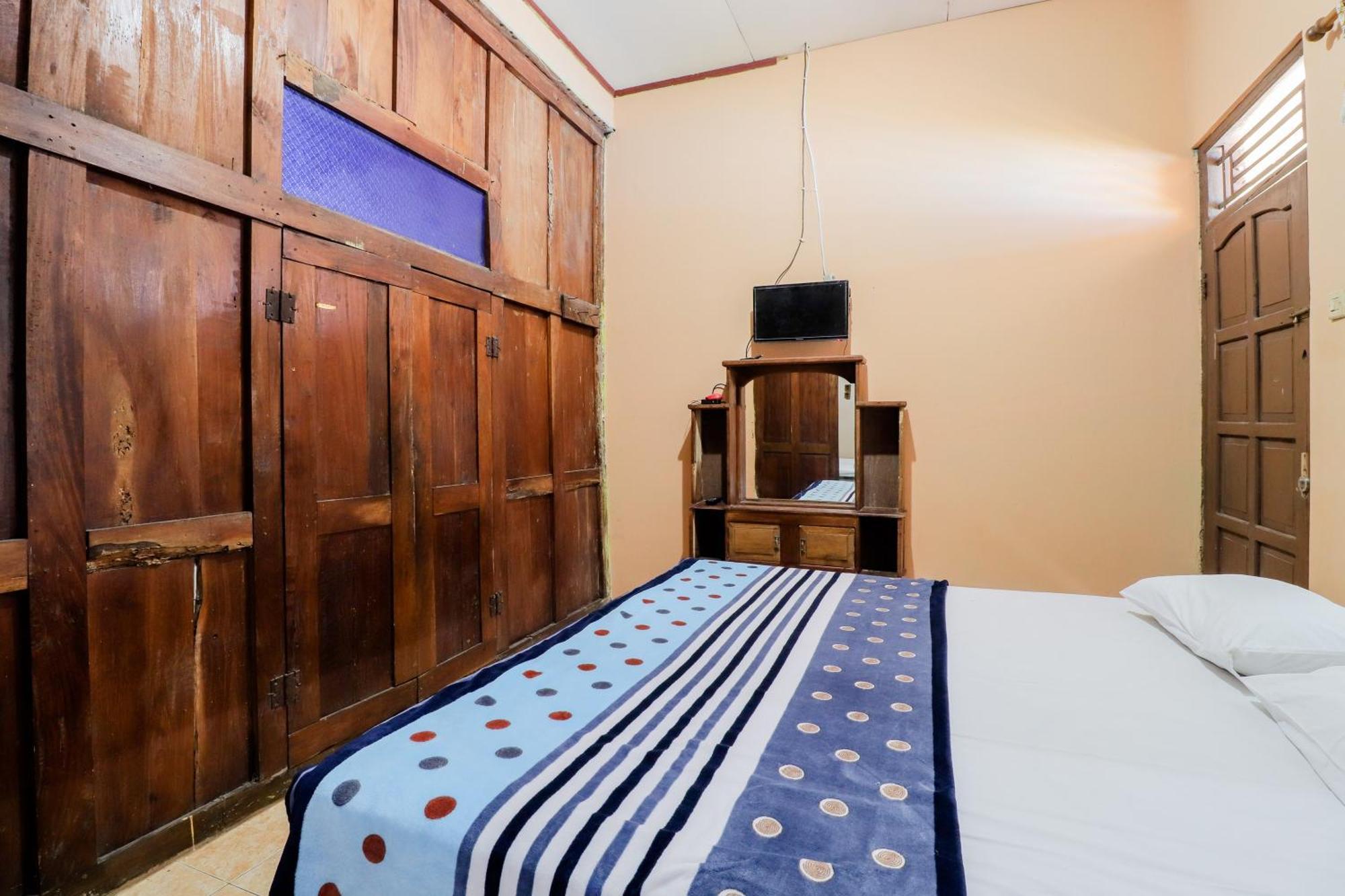 Nurudin House Leilighet Magelang Eksteriør bilde