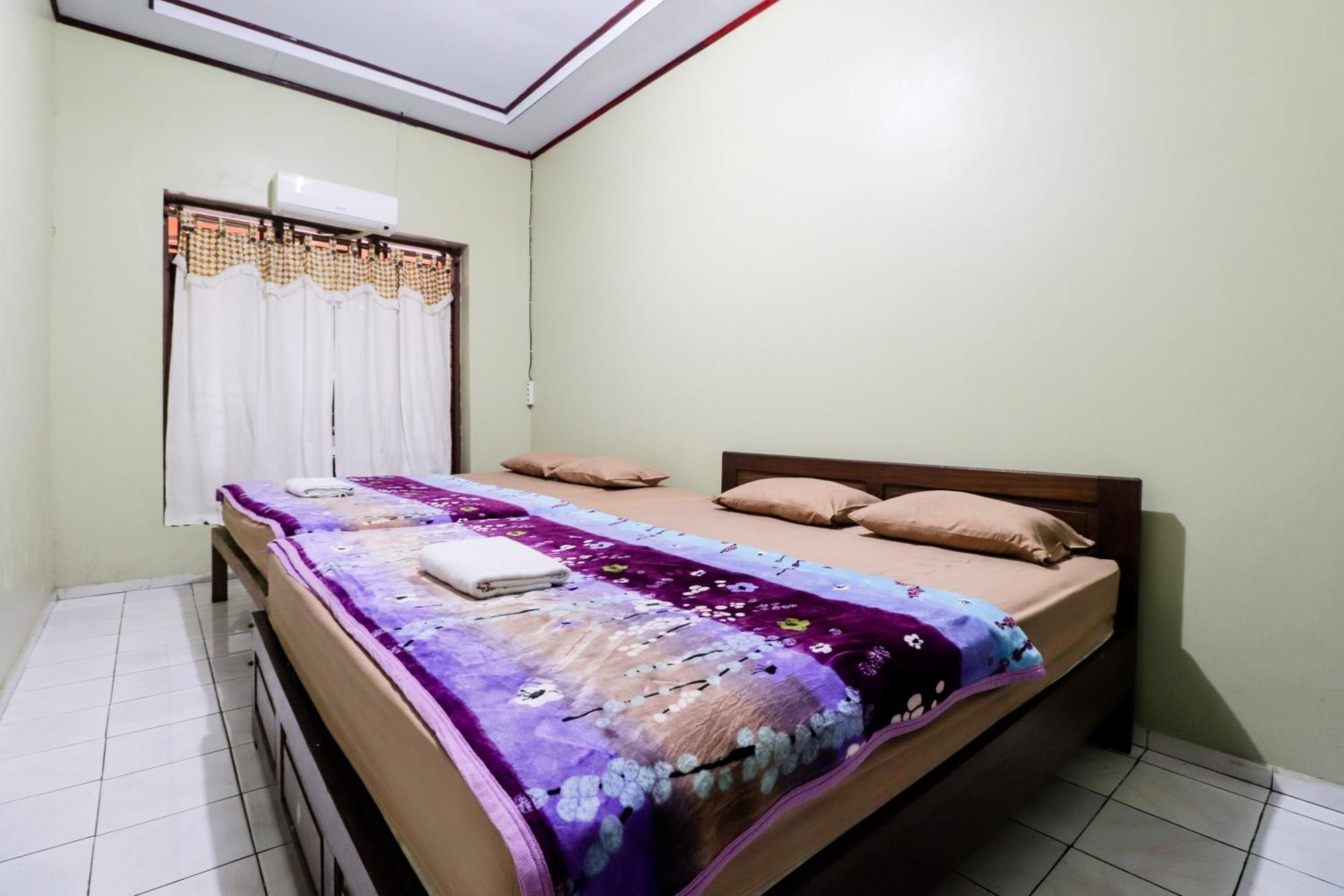 Nurudin House Leilighet Magelang Eksteriør bilde