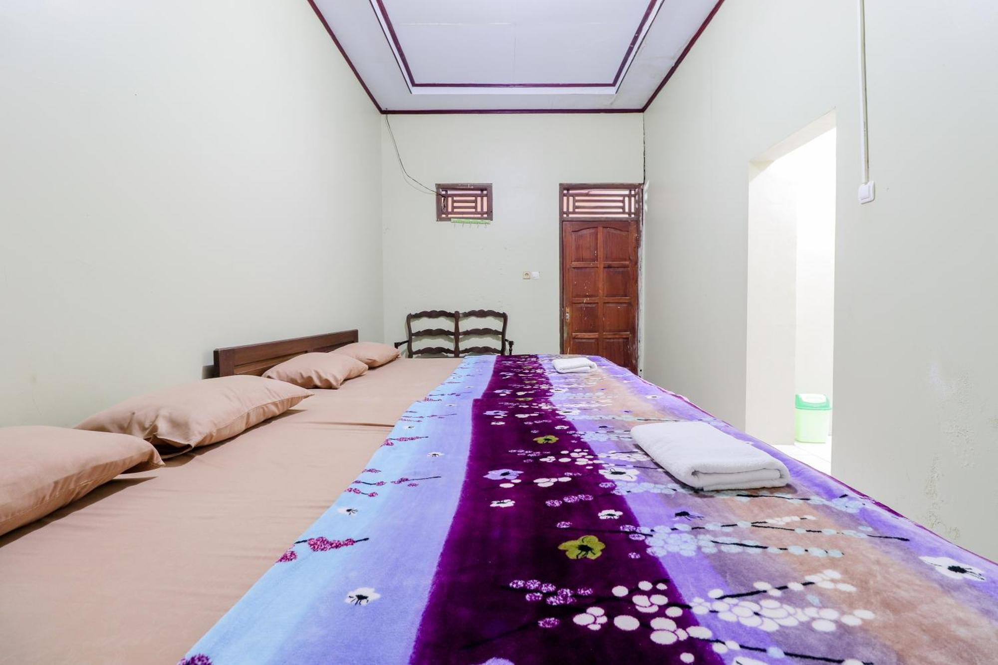 Nurudin House Leilighet Magelang Eksteriør bilde