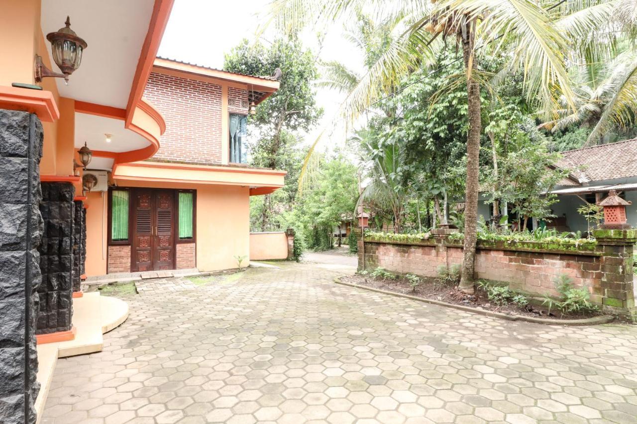 Nurudin House Leilighet Magelang Eksteriør bilde